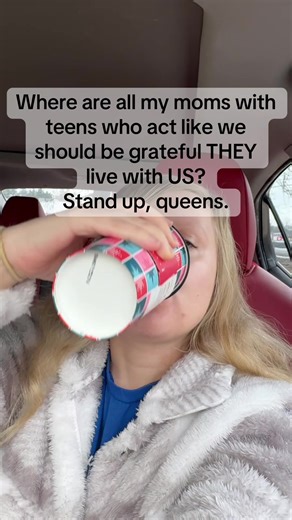 SimpleGiggle (@simplegiggle)’s videos with original sound - Brian