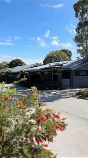 The 2 Bedroom Deluxe Waterview Villa is a spacious two-storey coastal abode with everything you'll need for a stay on the shores of Sandstone Point. | Sandstone Point Holiday Resort