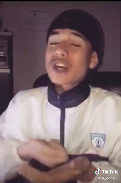 Freestyle Rap Performance in Unique Setting