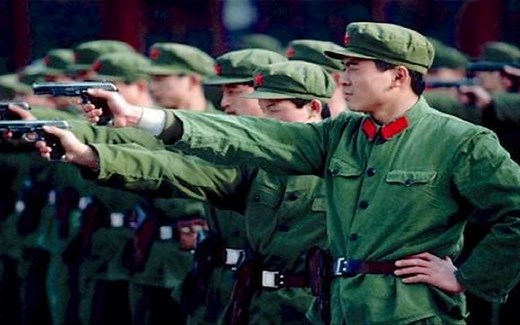 中国65式军服有多大魅力，令40多国士兵爱不释手？