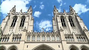 Washington cathedral tolls bell for COVID victims