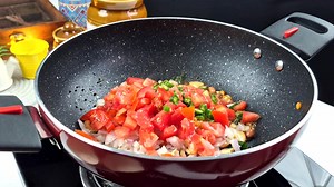 124K views · 1.2K reactions | 籠 Subah ka Perfect Nashta – Tomato Rava...