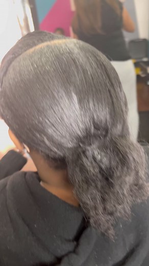 339K views · 2.8K reactions | My lil cousin let somebody play in her head. When getting a ponytail when glue is used, always make sure the person that is doing it, protects your hair. I prefer Wrap It Junior Strips and secure the strip with a rubber band (so you won’t lose your ponytail later) I don’t like bond remover because of the residue afterwards. My go to is always conditioner and under a hot dryer with a plastic cap on for 15 minutes. | KiaStylez | Facebook