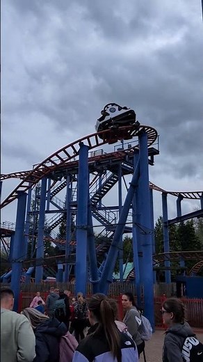 Spinball Whizzer Ride At Alton Towers