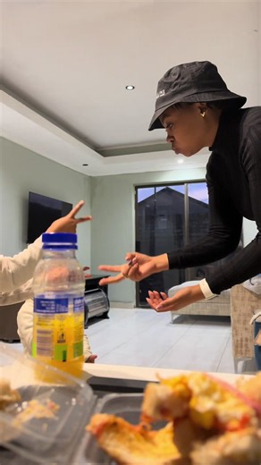 Rock 🪨 Paper 📄 Scissors ✂️ Challenge with the girls #rockpaperscissors #challenge #momlifevibes