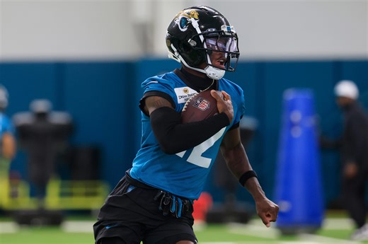 What happened to Travis Hunter? Jaguars star rookie out for playoffs