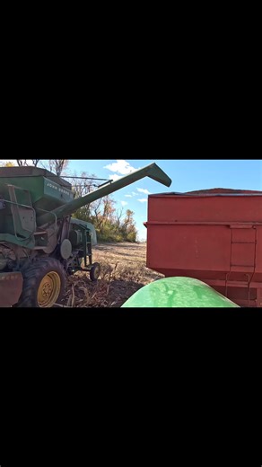 9.1K views · 261 reactions | John Deere 45 combine | Deandeere4020 | Facebook