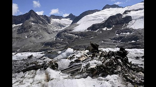 Video. World War Two plane crash site revealed by melting glacier