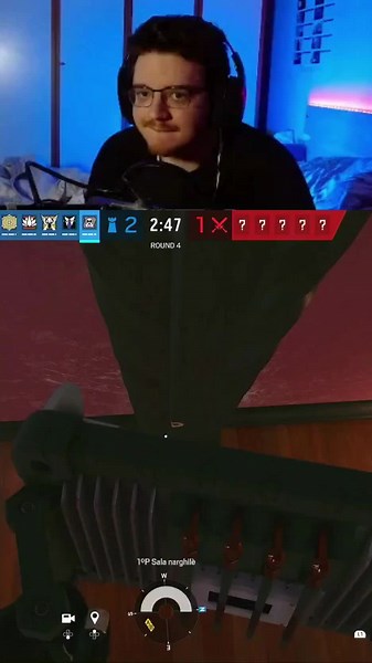 C'è anche il tutorial su come limonare! Multifunzionale questo video. #twitch #twitchclips #r6 #rainbowsixsiege #ps5 #game