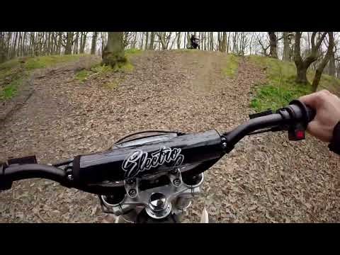 Quick lil rip on the mini bikes 🚲