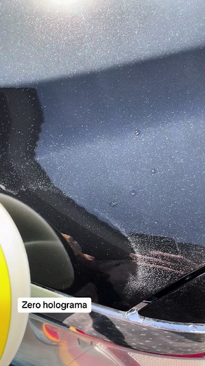 Remoção eficaz de hologramas na pintura do carro