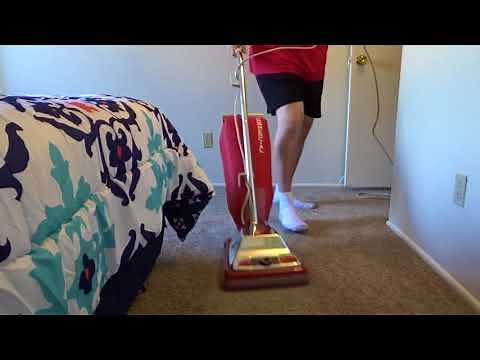 2006 Sanitaire SC886 Commercial Vacuum Cleaner