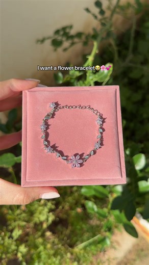 Flower Bracelet Design