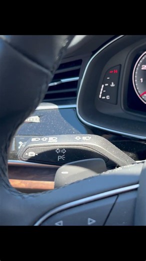The Audi Q7 Control Layout Makes Zero Sense 🤦‍♂️