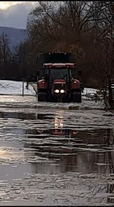 Rüben abfahren extrem in der Schweiz mit einem #Case IH CVX 150. Danke an Leon Pelikan für das #HandyVideo per Nachricht. | profi