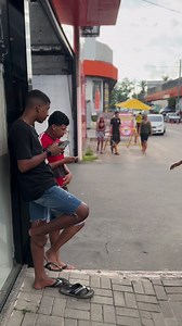 4.8K views · 48 reactions | Eles não esperavam que esse seria o desafio  #exerciciofisico #flexaodebraco | Lucas Esposito | Facebook