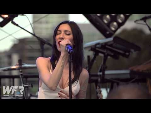 The Veronicas "You Ruin Me” live on the World Famous Rooftop
