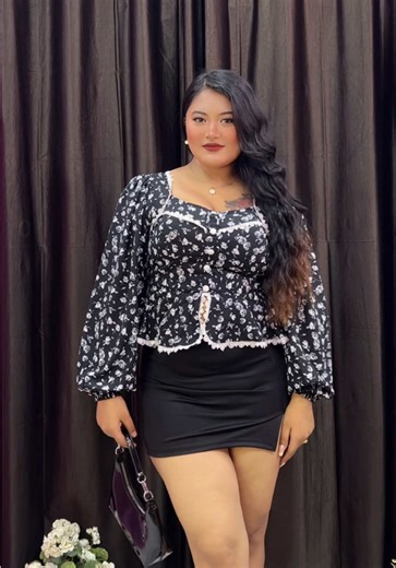 Fit @dress_room_official #dressroom #dmtoorder📩oninstagram #paddedflaretop #miniskirt #ootd #shopwithustoday🛍🎀 #creatorsearchinsights #massfollowing