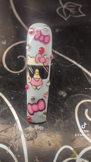 Part 6 of cartoon characters on nails! Hello kitty as requested. @_nailsbyezra_ @Ezra🌸🍃 #nails #fyp #hellokitty #bows #gems