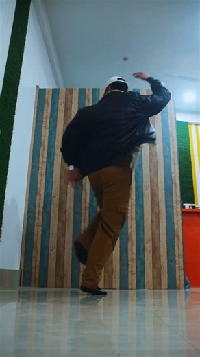 Lamborghini - Neha Kakar #dance #shorts #footwork #bollywood #nehakakkar