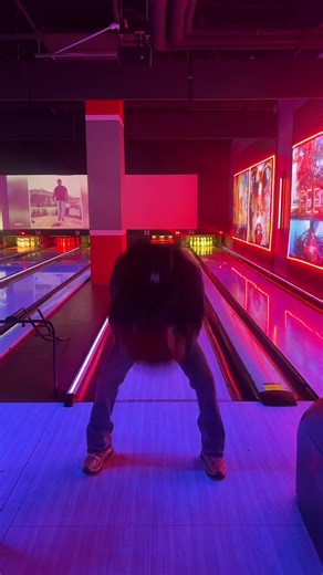 Have you ever tried this one? 😅 #luckystrike #dc #bowling 🎳 | have you ever tried this one