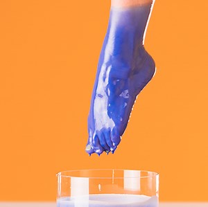 4.2M views · 2.8K reactions | Creative Paraffin Craft That's Super Easy to Make | 5-Minute Recycle | Facebook