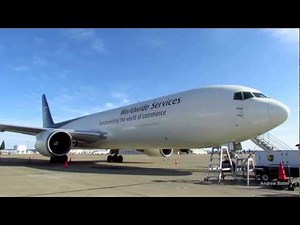 Inside the UPS 767-300F [HD]