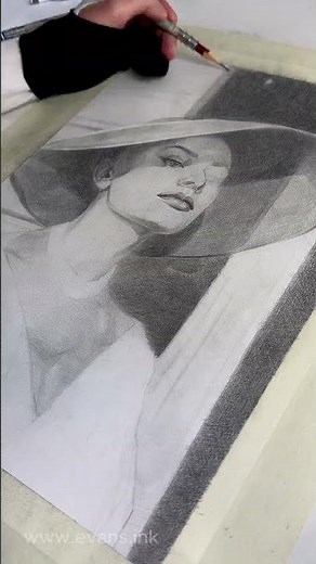 Sophia Loren Portrait Drawing Timelapse Full Process