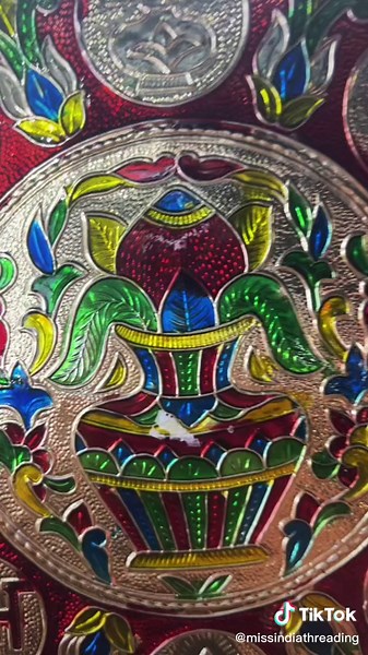 Happy Diwali! So many beautiful pieces! 🪔 💥 #diwali #fyp #foryoupage #hindu #punjabi #indian #happydiwali #diwalispecial #indianfood #diljitdosanjh #apdhillon #gurindergill #diwaliwishes #art #trending #diwalivibes #diwaligift