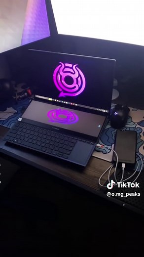 Using the o.mg cable to had laptop @M G #omg #hacking #cable #windows #laptop #computer #cybersecurity #phone