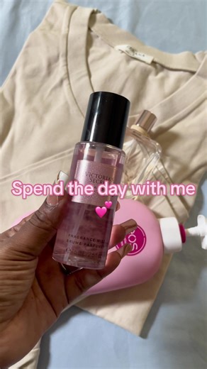 After all the times my package could get lost why did it have to be this week😩😭 Im so saddddd😭😭😭 I love my shipping company tho ! No Shade 😭 Where can I get a graduation dress by tmrw that would fit the girl??🥹 #graduation2024