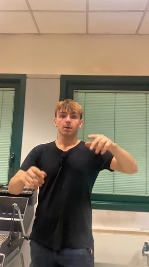 É quasi tempo di sconti, preparatevi😍 • • • Via Barose 7 - Cavriana MN 🕦lunedì-venerdì 8.00-12.00/13.30-18.00 🕦sabato 8.00-11.00(chiamare per info) 📞0376 804074,anche WhatsApp✅ 📩info@barbecuecfr.it 💻sito web:www.barbecue-cfr.it #barbecue #cibo #grigliata BARBECUE GRIGLIATA CIBO | Barbecue CFR