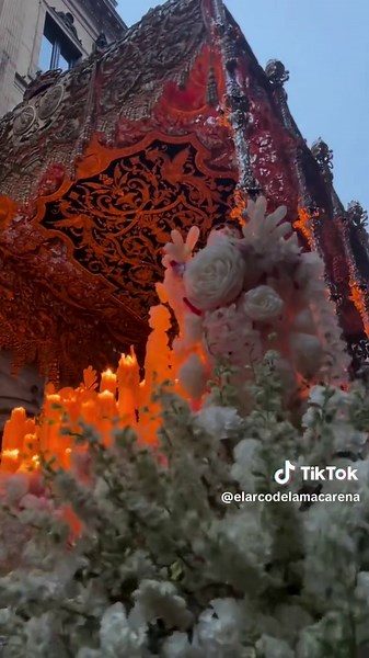 Reina de Triana 💚⚓ #sigueme #sevilla #fyp #pasionsevillana #foryou #cofrade #lentejas #pasion #triana #esperanzadetriana