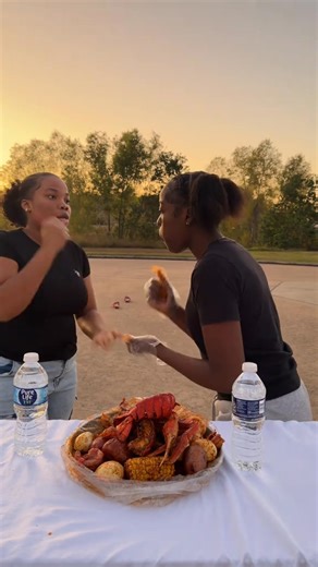 Rock paper scissors #rockpaperscissors #rockpaperfoodchallenge #food #seafood | Schecber Joseph | Facebook