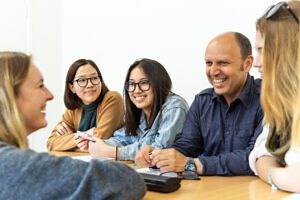 General & Intensive English courses - Studio Cambridge