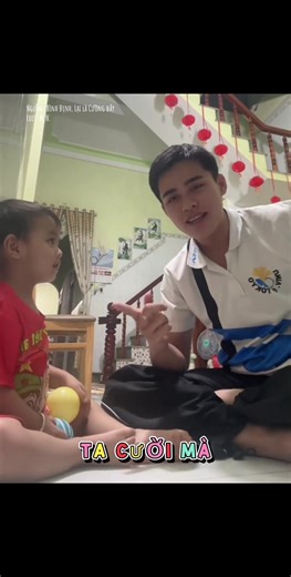 Hài hước với anh hai và vạn câu hỏi tại sao