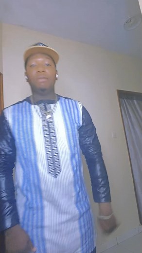 24 reactions · 28 shares | Je n'ai aucune droit sur cette musique Allez-y découvert mon nouveau clip dans ma chaîne Youtube | Laye Original | Facebook