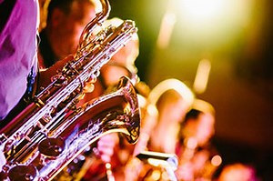 8 Famous Saxophone Musicians You Should Know