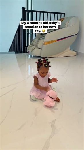 My 8 months old baby’s reaction to her new toy. 🧸