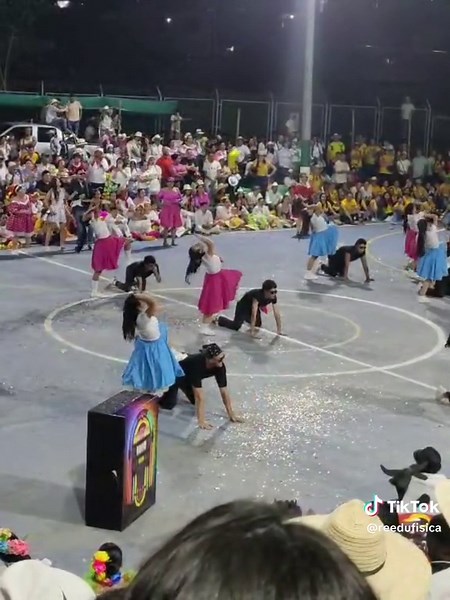 Rock and Roll Dance: Fun Choreography Guide