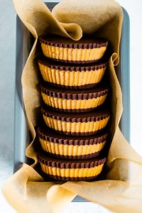 Healthy Homemade Peanut Butter Cups