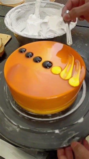 new cake tools #cake #cakedecoration #cakedesign #shortsfeed #youtubeshorts #shorts