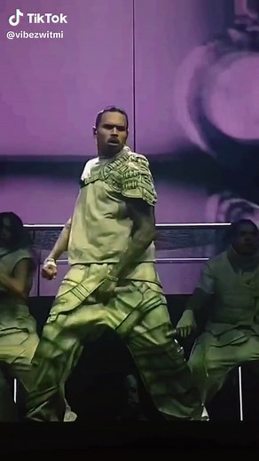 Chris Brown Doing the Tshwala Bam Dance: Viral TikTok Challenge