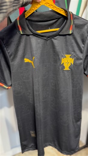 👑TAJ COLLECTION 👑 on Instagram: "350/-Embroidery logo M to xxl . . . . . . . . . #tajwale #jerseys #cr7 #footballjerseys #jerseylovers"