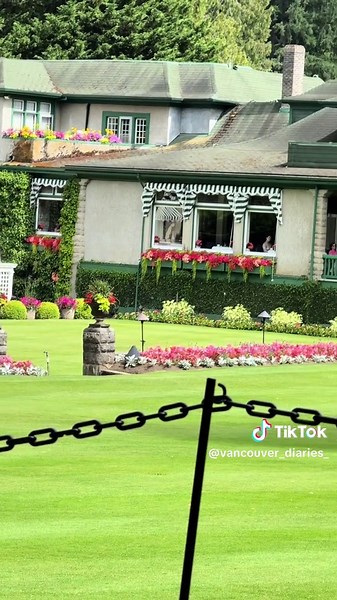 Discover Butchart Gardens: A Floral Paradise in Victoria