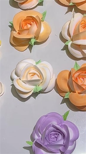 Rose decorating technique using a special syringe #rose #decorating #shortsvideo