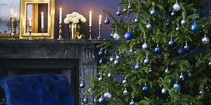 How to decorate with shades of blue at Christmas