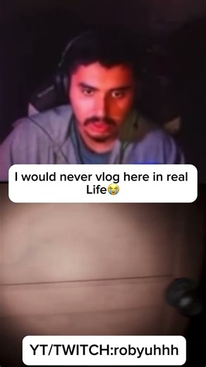 Twitch/Youtube- robyuhhh 😂 #robfrr #streamer #funny #roblox