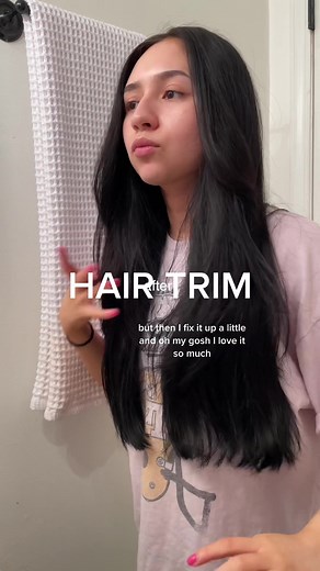 How to Trim Your Hair at Home: Simple DIY Hair Trim Tutorial