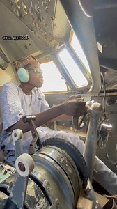 Wait for it 😂😱😂 #motivatethecreator #viralvideoシforyou #2024viralvideo #fypviralシ #viralvideoシ #funnyvideos #love #planeconductor | Big pixel001